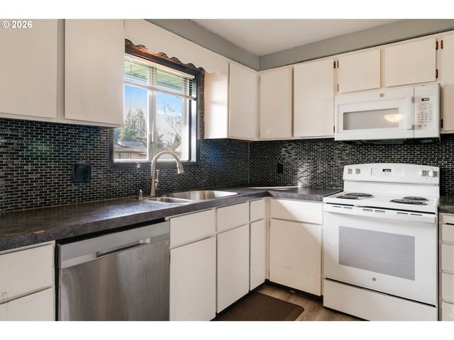 20070 Sw CASCADIA St, Beaverton, OR 97078