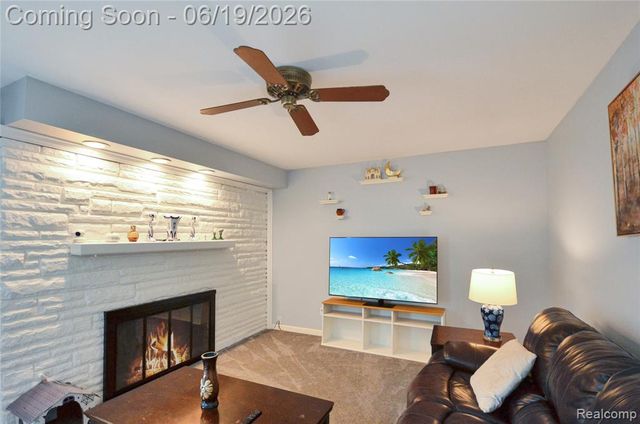 37653 Longacre Drive, Sterling Heights, MI 48312