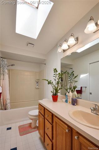 37653 Longacre Drive, Sterling Heights, MI 48312