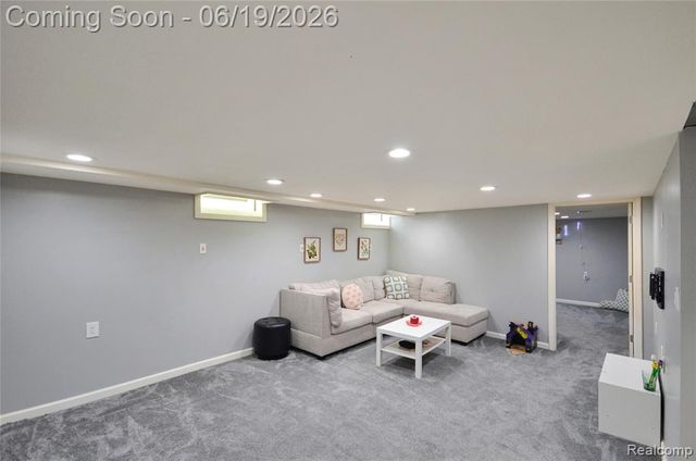 37653 Longacre Drive, Sterling Heights, MI 48312