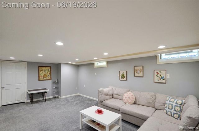 37653 Longacre Drive, Sterling Heights, MI 48312