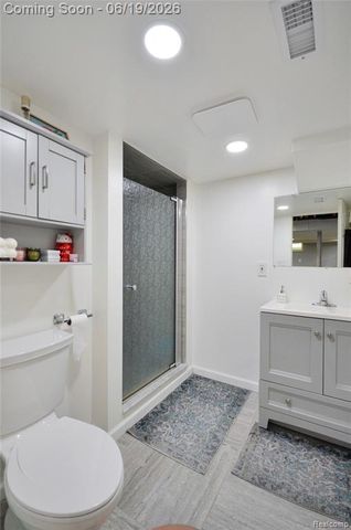 37653 Longacre Drive, Sterling Heights, MI 48312