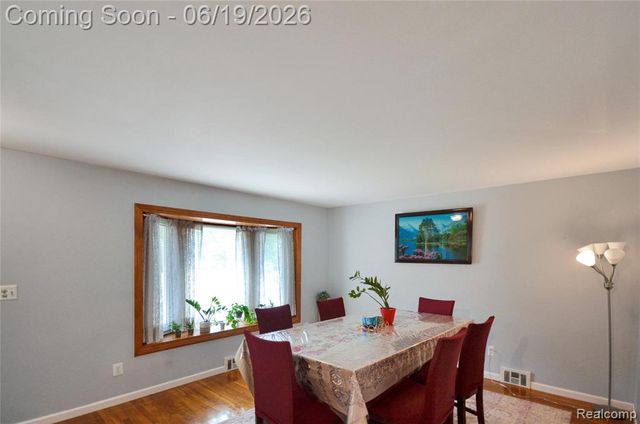 37653 Longacre Drive, Sterling Heights, MI 48312