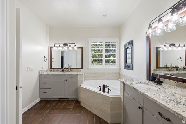 2377 S CAMERON DR, West Haven, UT 84401