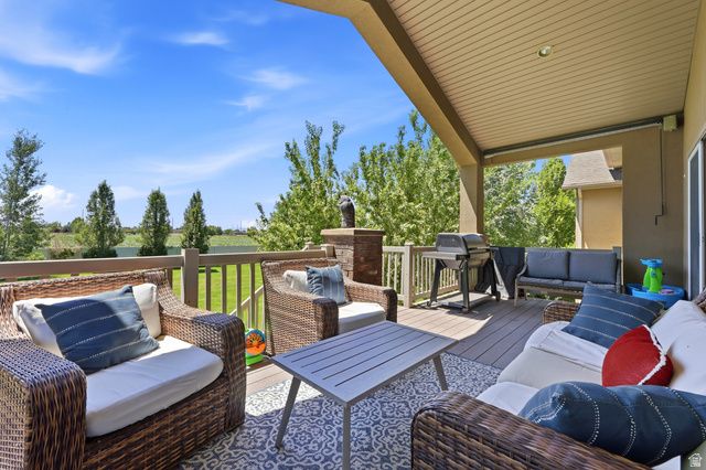2377 S CAMERON DR, West Haven, UT 84401