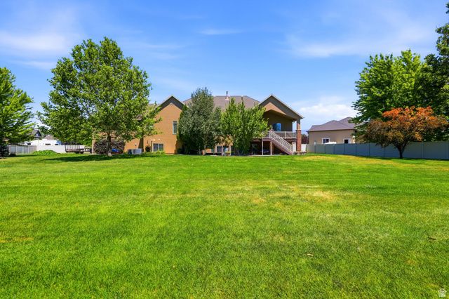 2377 S CAMERON DR, West Haven, UT 84401