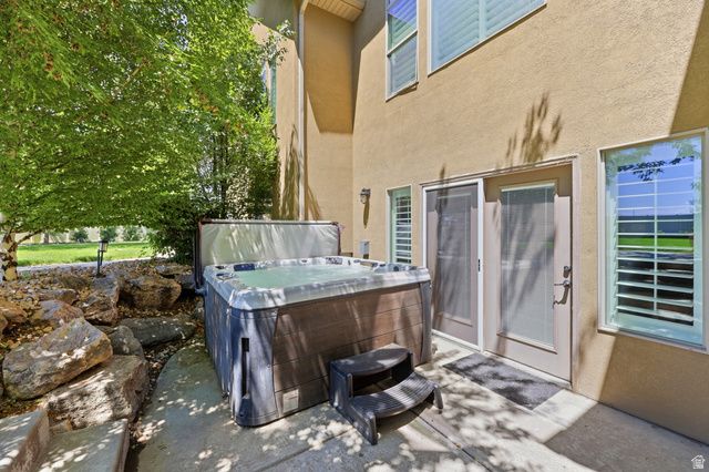 2377 S CAMERON DR, West Haven, UT 84401