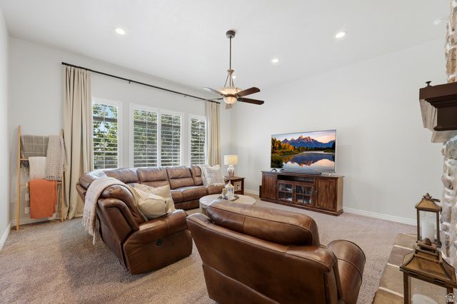 2377 S CAMERON DR, West Haven, UT 84401