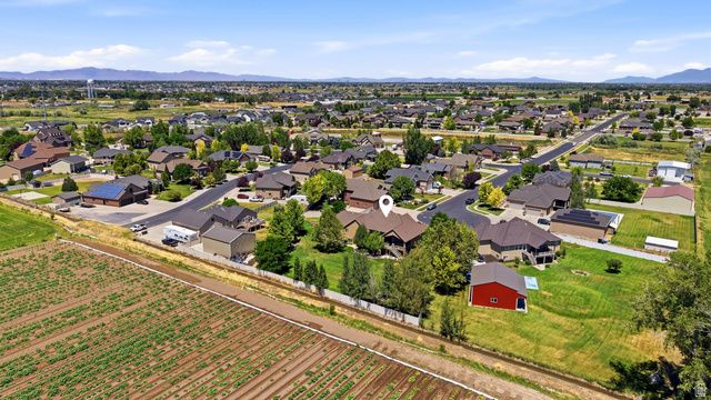 2377 S CAMERON DR, West Haven, UT 84401