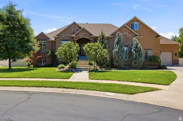 2377 S CAMERON DR, West Haven, UT 84401