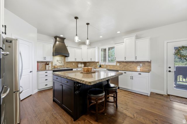 2377 S CAMERON DR, West Haven, UT 84401