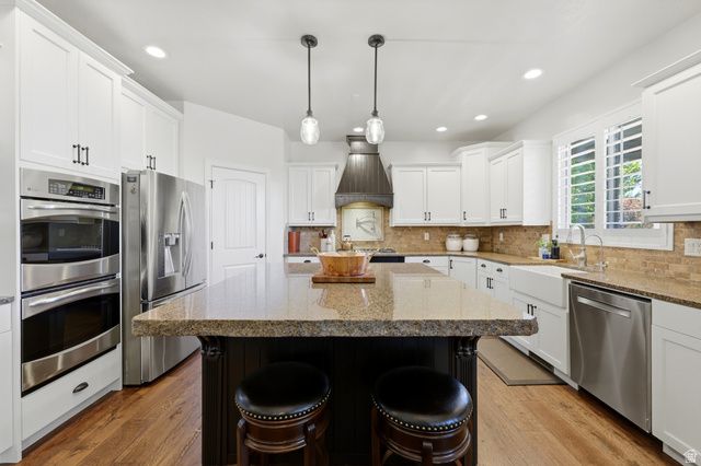 2377 S CAMERON DR, West Haven, UT 84401