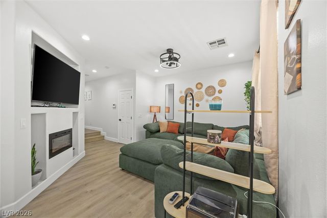 7484 South Butterton Court, Las Vegas, NV 89139