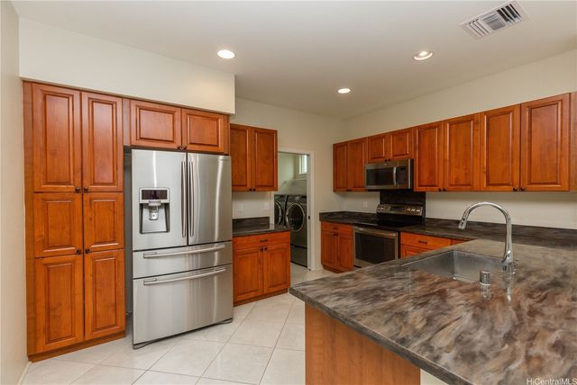 91-1079 Olowa Street, Ewa Beach, HI 96706