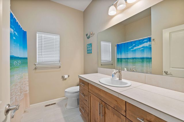 2273 NE Valley View Court, Madras, OR 97741