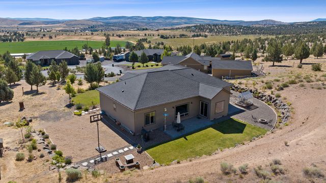 2273 NE Valley View Court, Madras, OR 97741