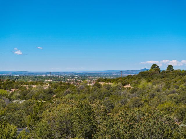 1421 Canada Del Sur, Santa Fe, NM 87501