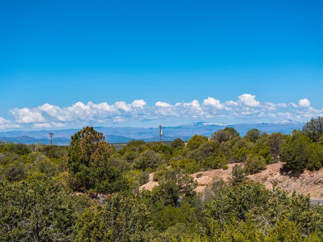 1421 Canada Del Sur, Santa Fe, NM 87501