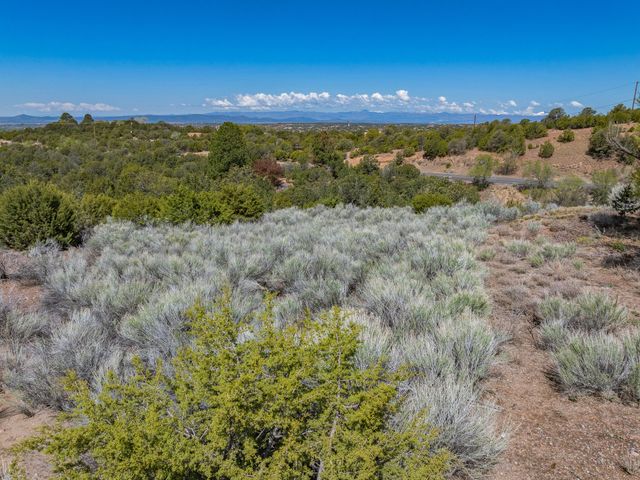 1421 Canada Del Sur, Santa Fe, NM 87501