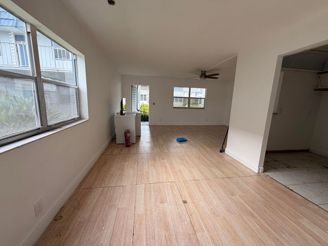 355 Brittany H, Delray Beach, FL 33446