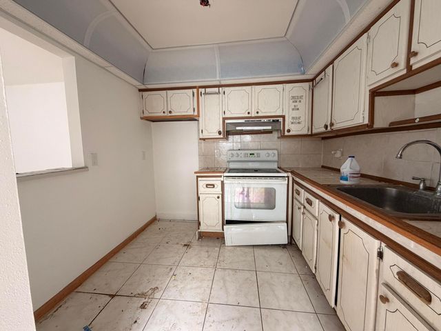 355 Brittany H, Delray Beach, FL 33446