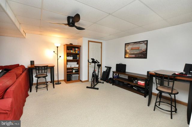 3 HILLTOP LN, Medford, NJ 08055