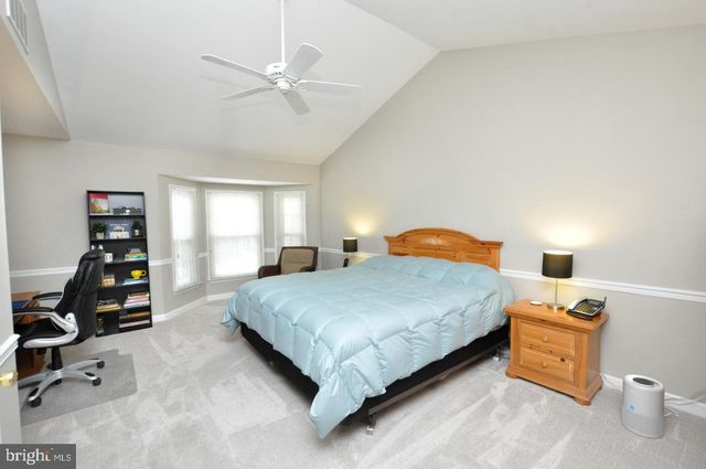 3 HILLTOP LN, Medford, NJ 08055