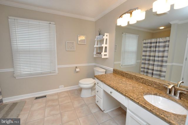 3 HILLTOP LN, Medford, NJ 08055