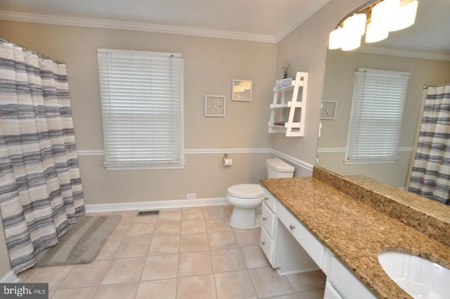 3 HILLTOP LN, Medford, NJ 08055