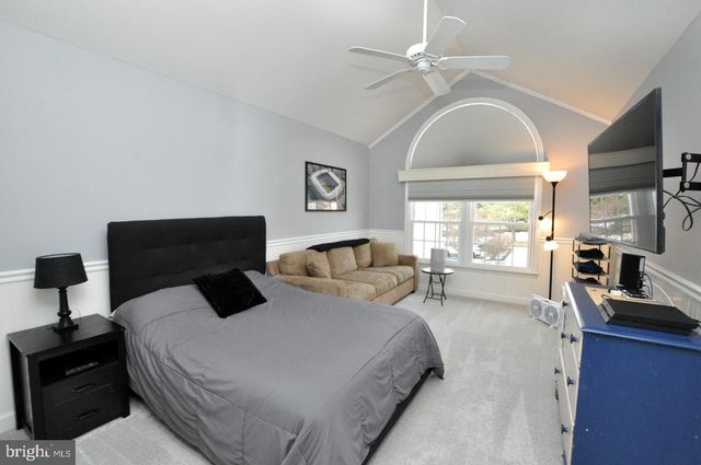 3 HILLTOP LN, Medford, NJ 08055