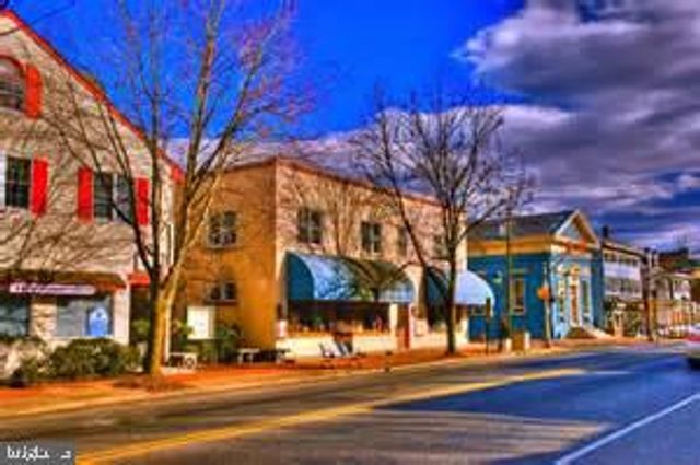 3 HILLTOP LN, Medford, NJ 08055