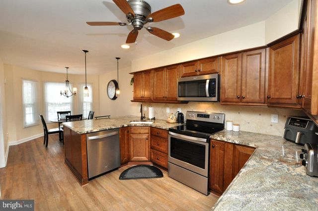 3 HILLTOP LN, Medford, NJ 08055