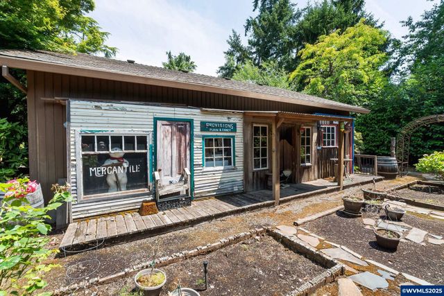 5062 Prospect St, West Linn, OR 97068