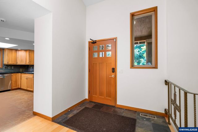 5062 Prospect St, West Linn, OR 97068