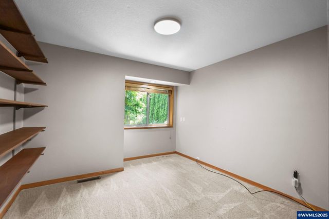 5062 Prospect St, West Linn, OR 97068