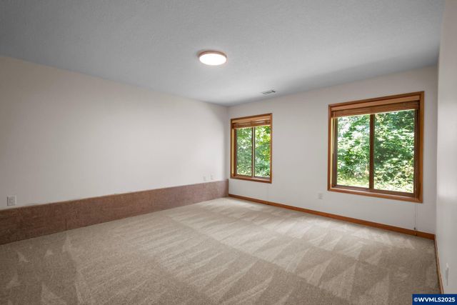 5062 Prospect St, West Linn, OR 97068