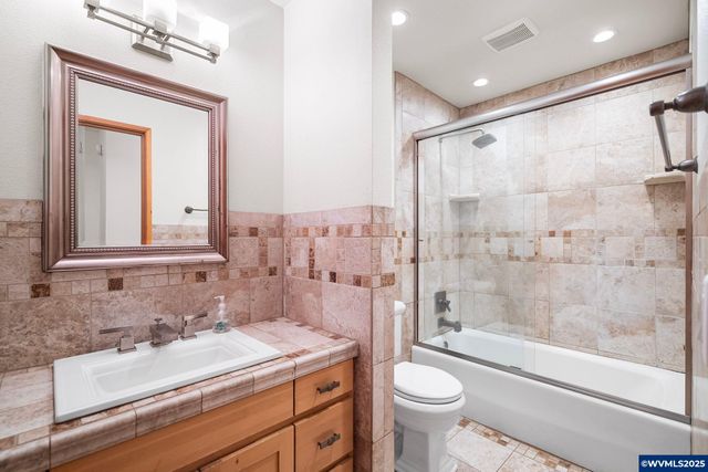 5062 Prospect St, West Linn, OR 97068