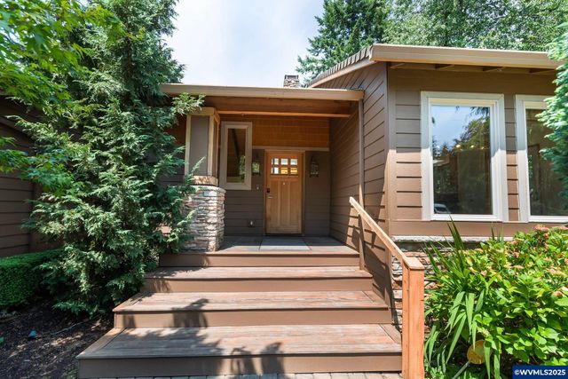 5062 Prospect St, West Linn, OR 97068