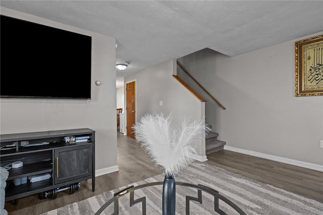 29 Matson Avenue 4D, Providence, RI 02909