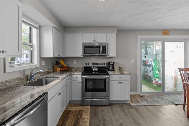 29 Matson Avenue 4D, Providence, RI 02909