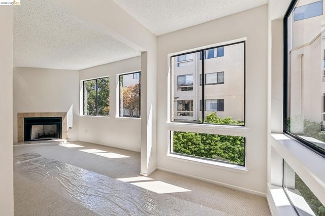 545 Pierce St 2307, Albany, CA 94706