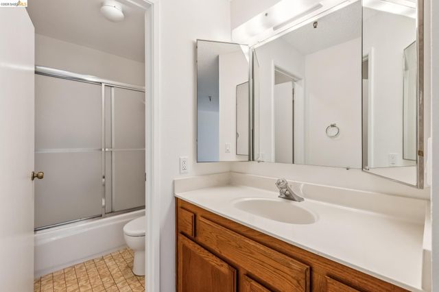 545 Pierce St 2307, Albany, CA 94706