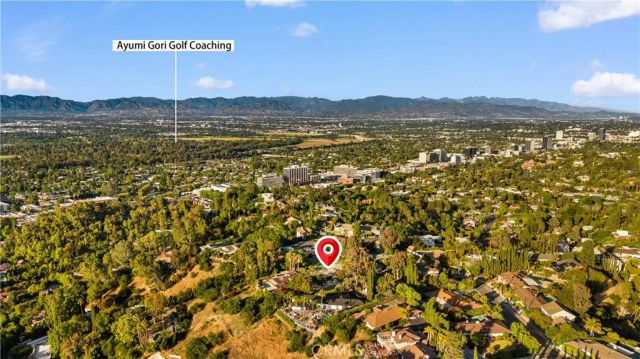 16935 Esquira Pl, Encino, CA 91436
