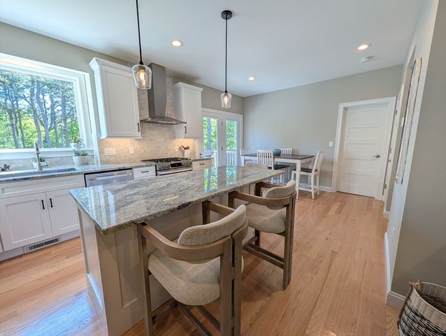 2 Seabiscuit Drive, Plymouth, MA 02360