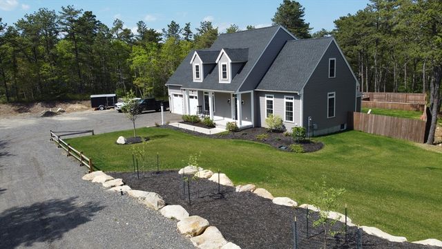 2 Seabiscuit Drive, Plymouth, MA 02360