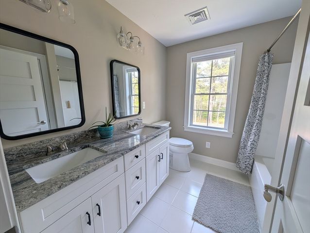 2 Seabiscuit Drive, Plymouth, MA 02360
