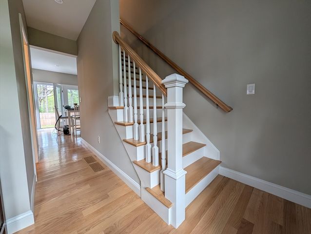 2 Seabiscuit Drive, Plymouth, MA 02360