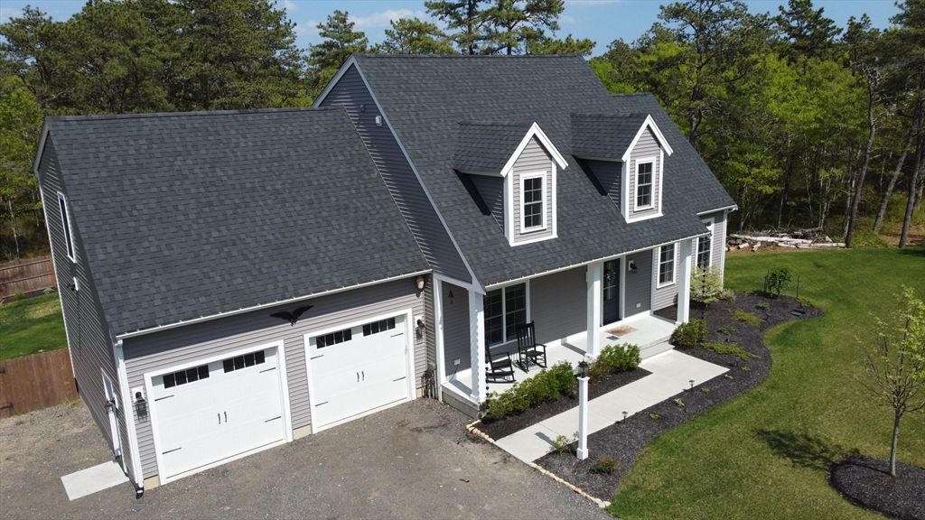 2 Seabiscuit Drive, Plymouth, MA 02360