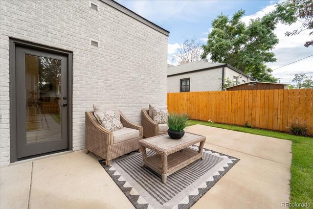 265 S Pennsylvania Street, Denver, CO 80209