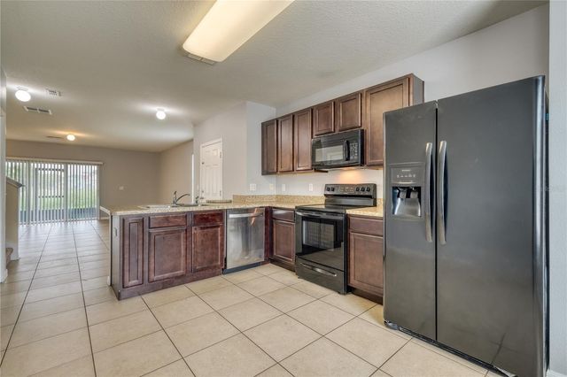 276 ARBOR LAKES DRIVE, Davenport, FL 33896